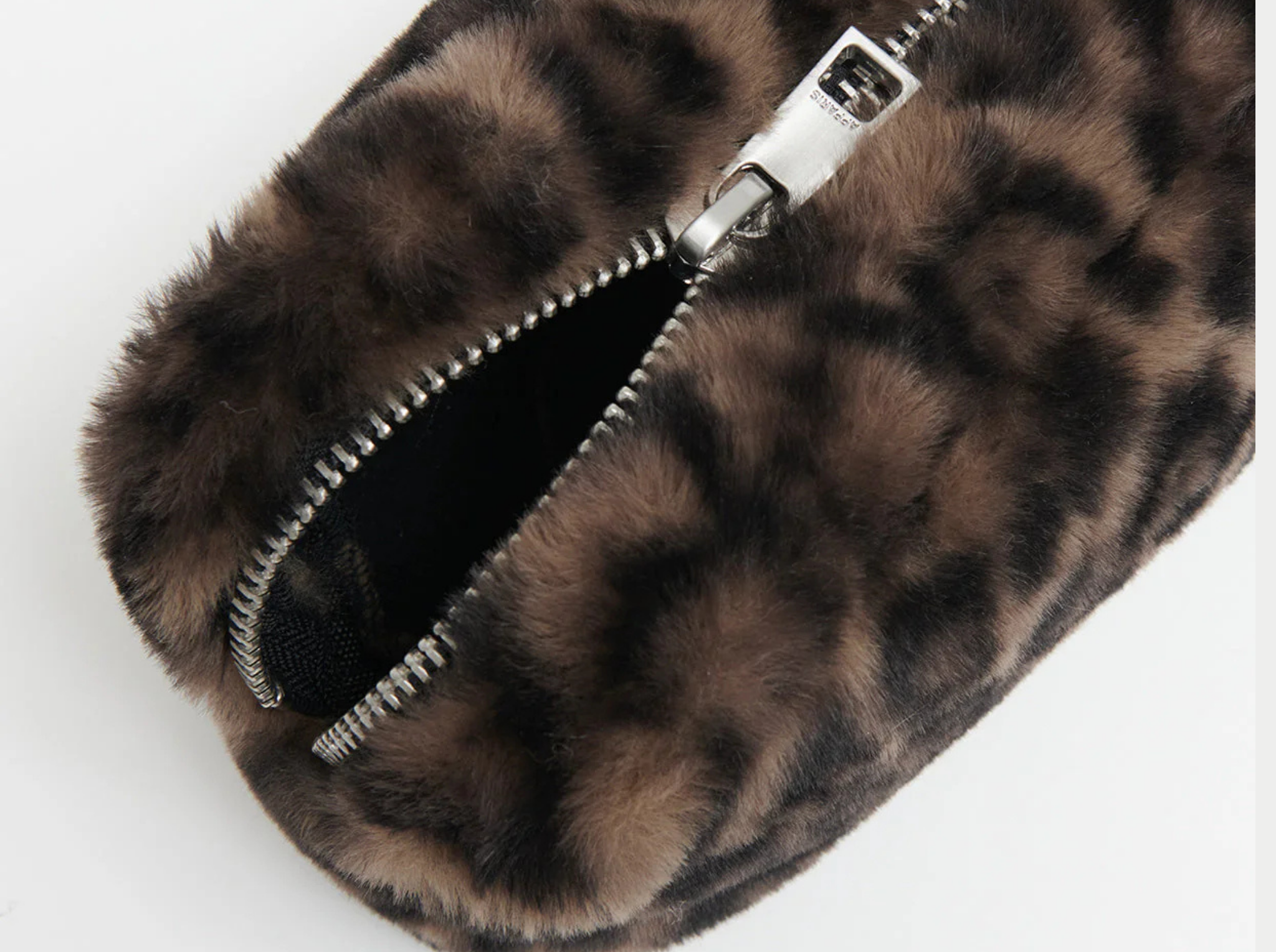 Noor Pochette