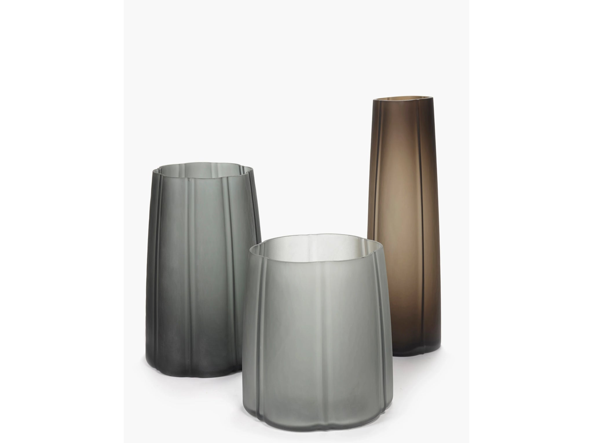 01 Dark Grey Shapes